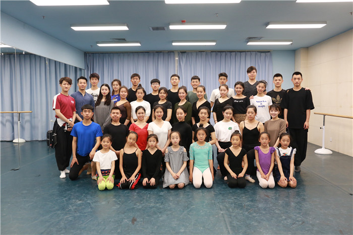 2018中影人藝念舞蹈藝考“五一”體驗營圓滿結束！