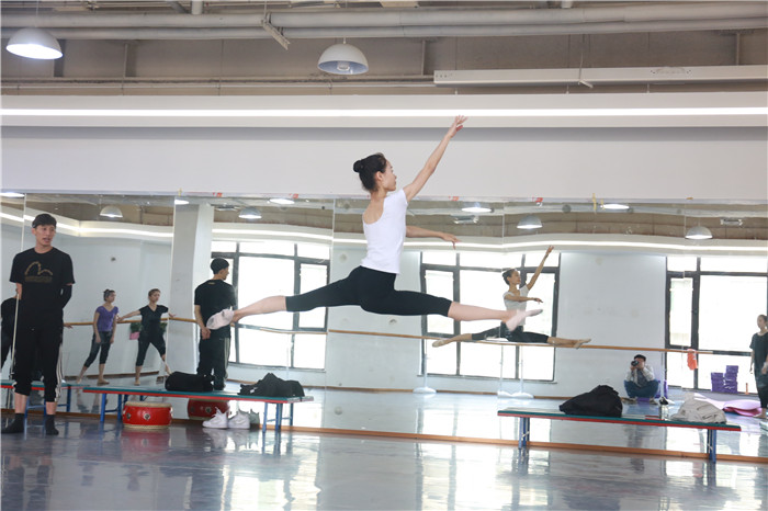 翩翩起舞影猶在，奇跡是努力的另一個名字 | 中影人藝考【舞蹈國慶體驗班Day4】